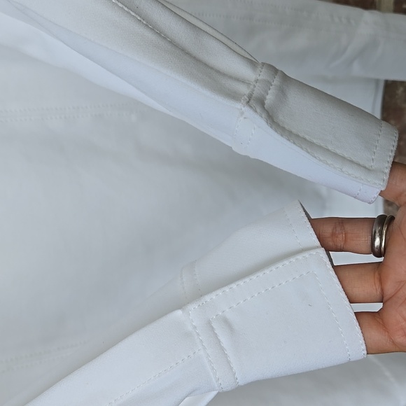 Diane von Furstenberg white front pockets mini dress Size 0 - Picture 6 of 6